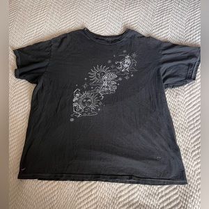 Grey Pacsun graphic T-shirt
